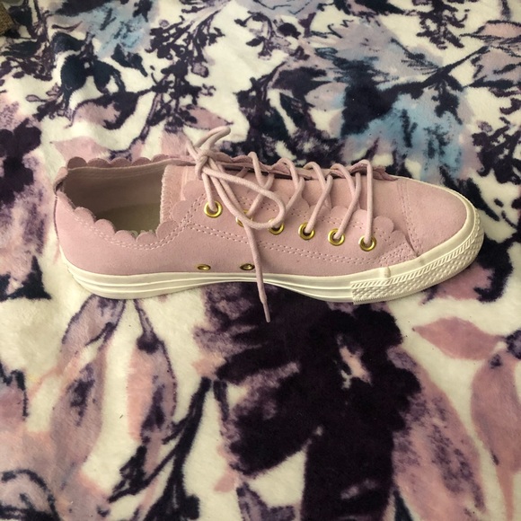 Pink Suede Converse Size 7 NIB - Picture 4 of 9
